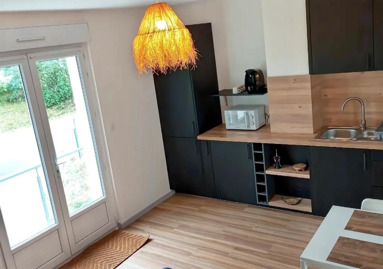 Petite Maison Avec Jardin *