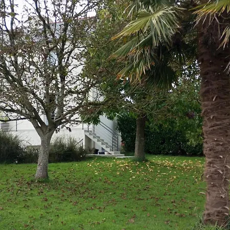 Petite Maison Avec Jardin Landrevarzec Exterior photo